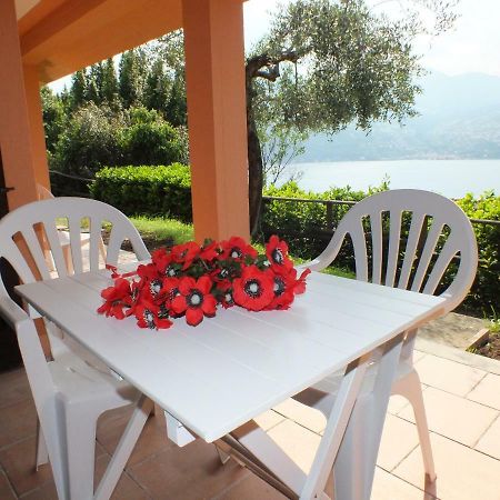 App. Monte Isola Vista Panoramica Villa Exterior foto